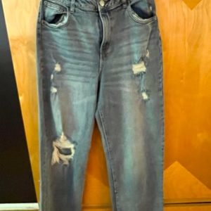 Wide leg distressed Jeans